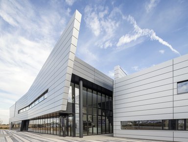 Nexen Tire Technical Center in Kelkheim, Außenansicht vom Gebäude   - © Takenaka Europe GmbH